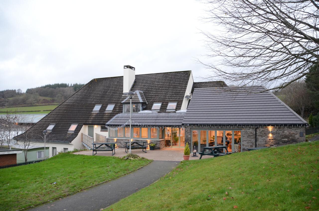 Neuadd Henllan Lodge Builth Wells Exterior foto